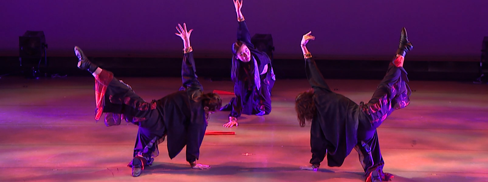 class_stretch 名古屋の総合ダンススタジオ スタジオMのストレッチ&ダンス